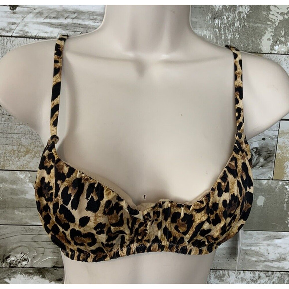 Shade & Shore Women’s Pleated Front Animal Print Bralette Bikini Top Size 34B - Picture 3 of 4